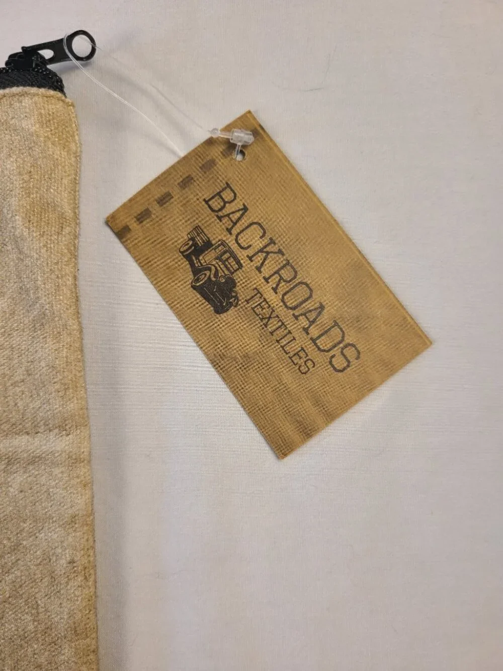 Burlap Zipper Bag Tan (These boots are made for walking) New